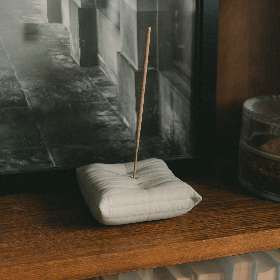 Togo Ottoman - Image 4